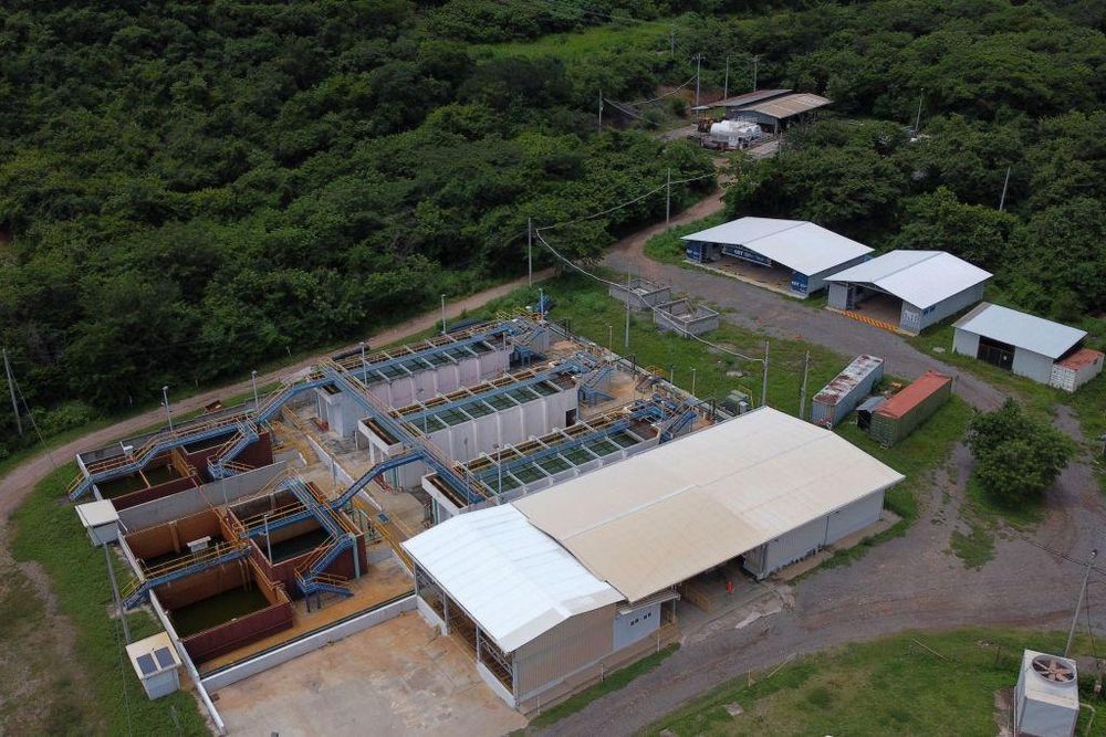 La mina Cerro Blanco opera en Guatemala, pero muy cerca de la frontera con El Salvador, en una zona que las empresas del sector conocen como el Cinturón de Oro de Centroamérica.