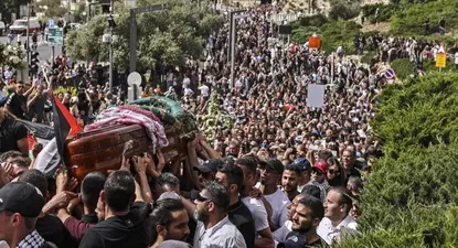 Multitudinaria despedida a la periodista de Al Jazeera