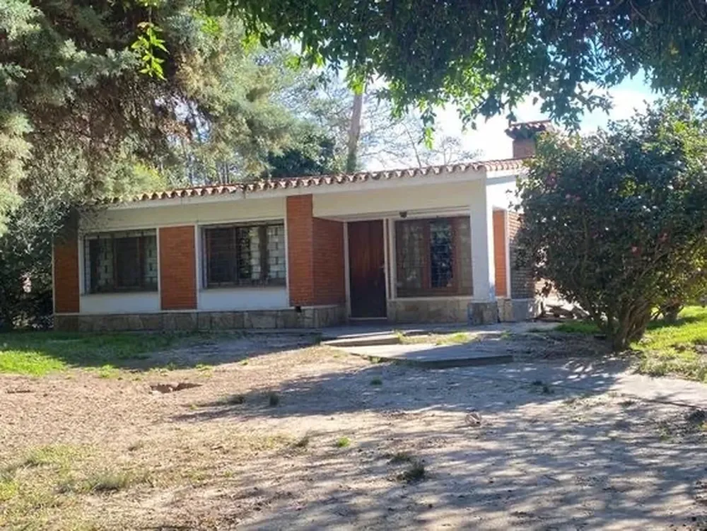 Importante Chalet en zona privilegiada.