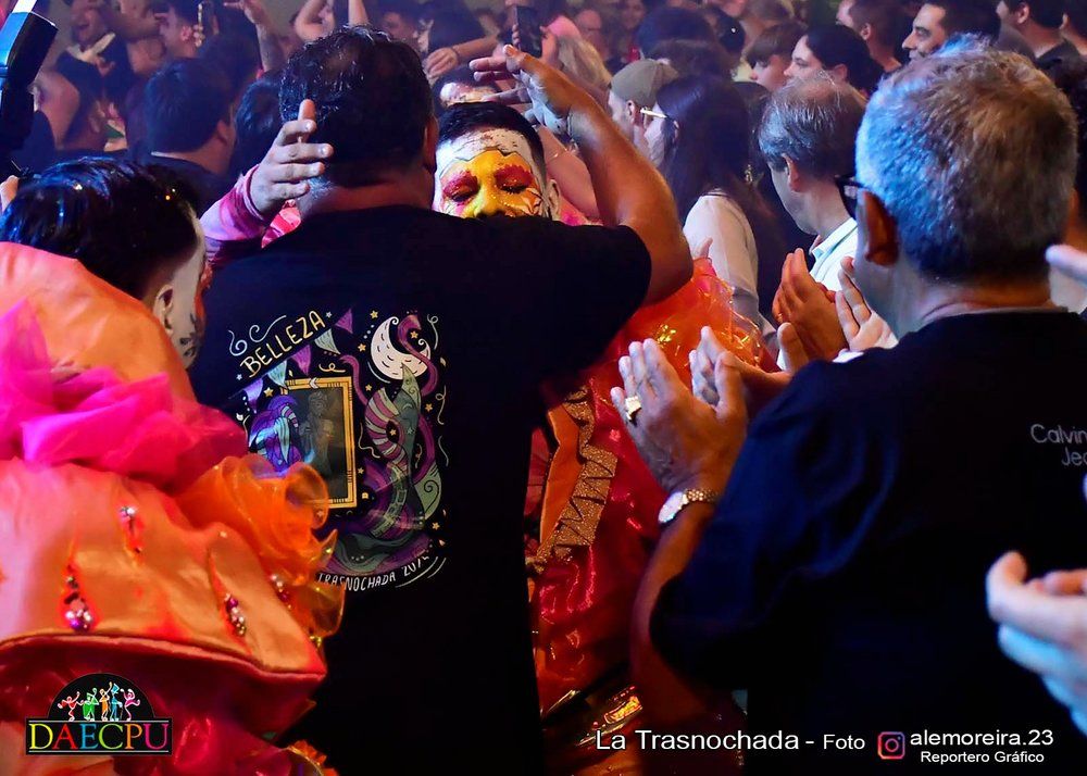 La Trasnochada en el Teatro de Verano Ramón Collazo.