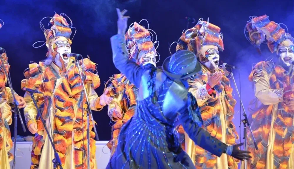 La murga Curtidores de Hongos actuará hoy en el Ramón Collazo