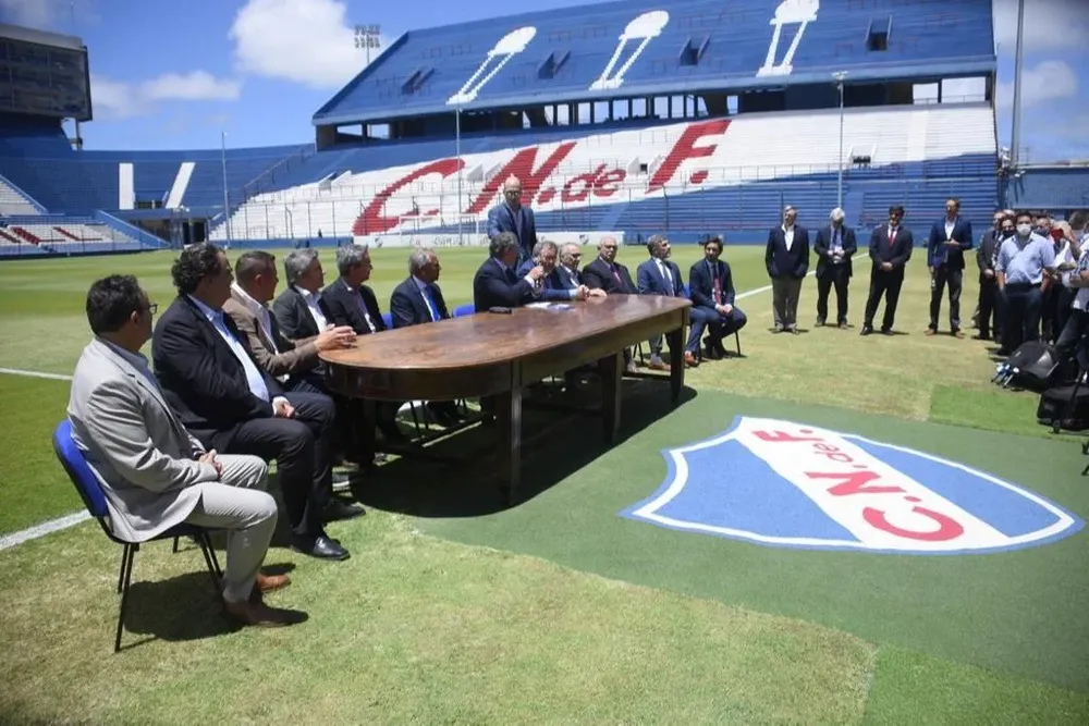 Asunción del presidente de Nacional, José Fuentes, y de la nueva directiva