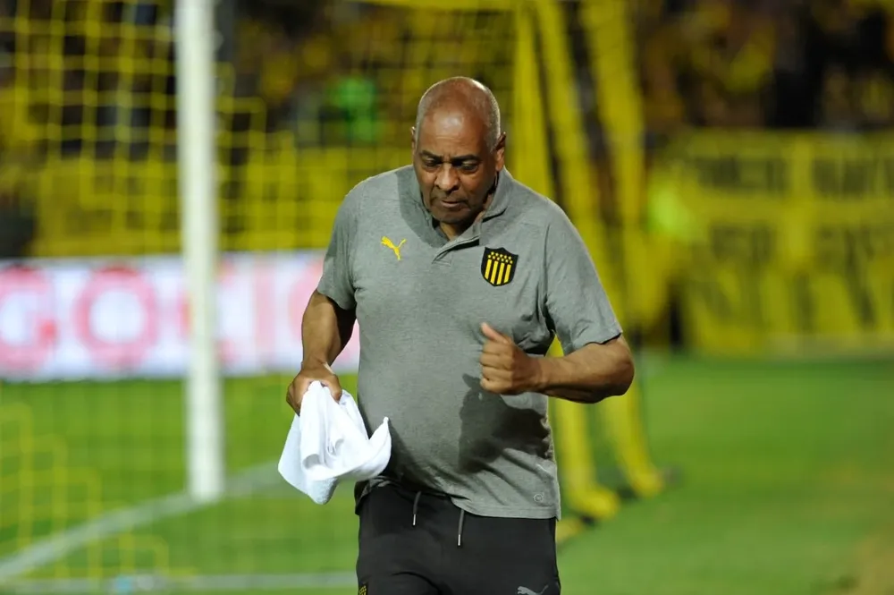 El popular Negro Tito siempre al firme en sus tareas