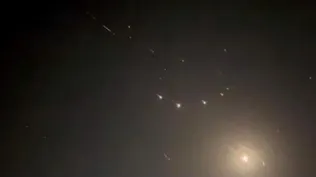 El cielo de Israel surcado por misiles de Irán.
