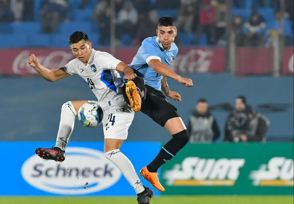 Lucas Olaza debutó con Uruguay ante Nicaragua