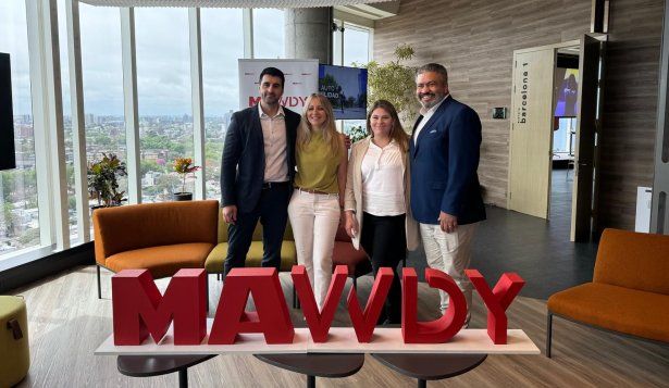 Pablo Gómez, Responsable del Canal Turismo, Mariela Alberto, Gerente Comercial, Jujola Bossio, Ejecutiva del Canal Turismo, Flavio Vasques de Oliveira, Gerente General.&nbsp;