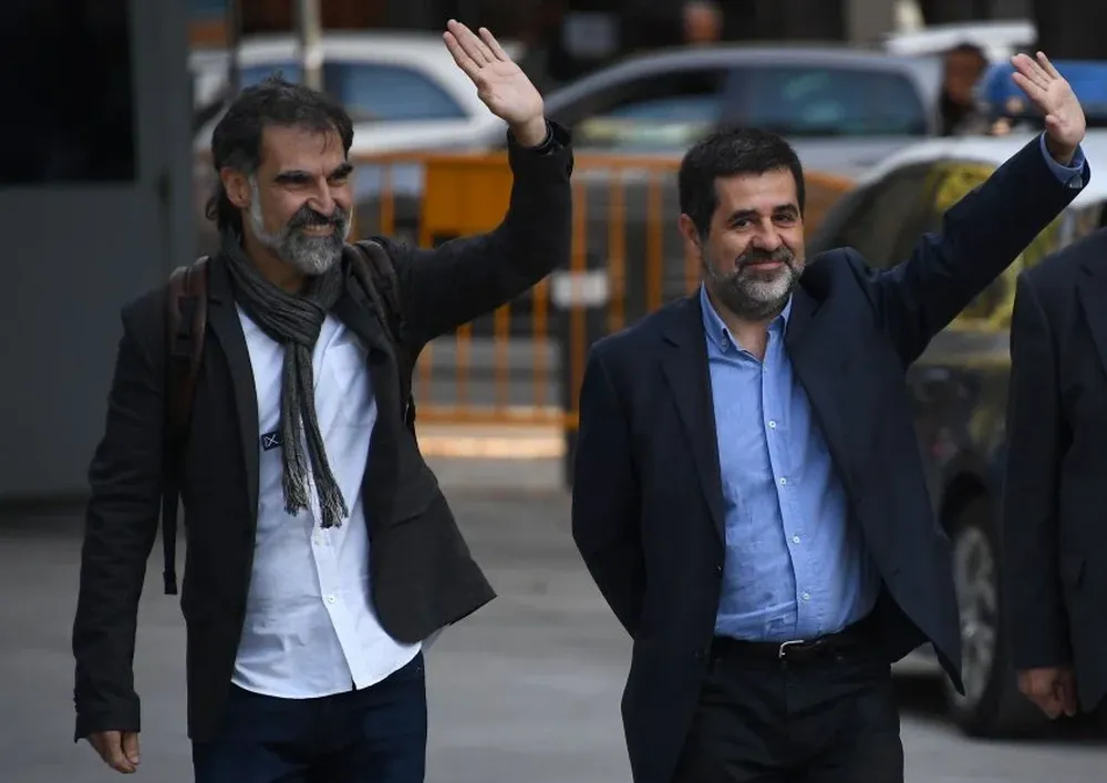 El presidente de la Asamblea Nacional Catalana, Jordi Sanchez, y de Omnium Cultural, Jordi Cuixart.
