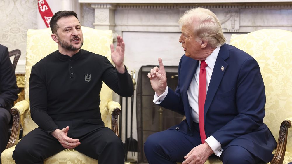 "Estás jugando con la Tercera Guerra Mundial", le dijo Trump a Zelensky: durante una tensa conversación frente a los medios en el Despacho Oval el pasado febrero.