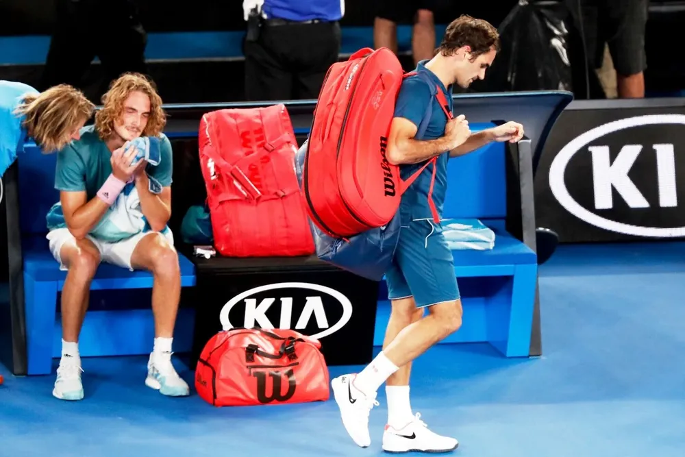 Stefanos-Tsitsipas.webp