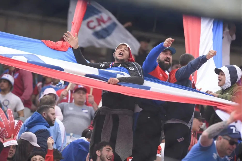 Hinchas de Nacional en el Parque