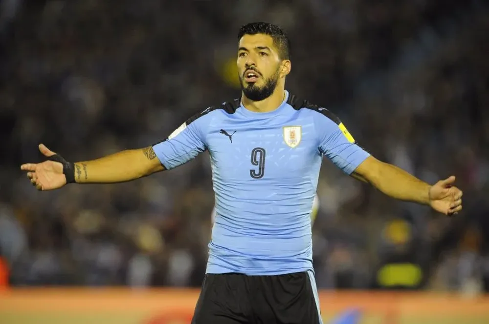 Luis Suárez, por Barcelona, jugará ante Las Palmas y luego viajará a Venezuela.