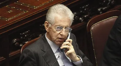 Italia debió pagar mayores tasas de interés para atraer inversores