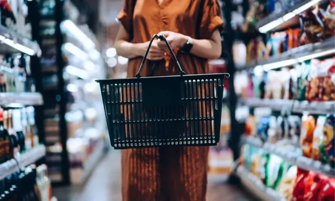 Comida asistida por IA y ropa que se limpie sola: ¿cómo imaginan los consumidores uruguayos que serán sus hábitos en 2045?