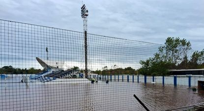 El estadio Ubilla inundado antes del partido de Cerro Largo y Liverpool por el Apertura