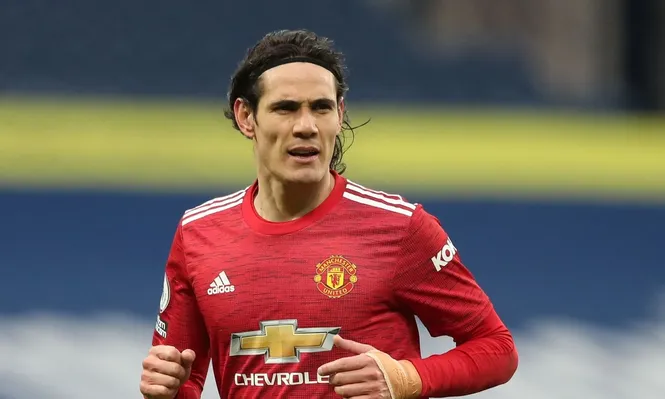 Parece difícil que Cavani siga en Manchester United después de julio