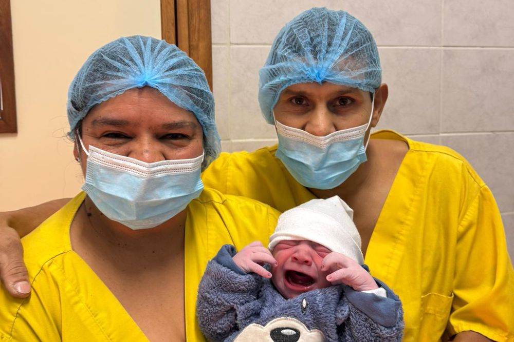 Valeria, Luis y su hijo Valentino.