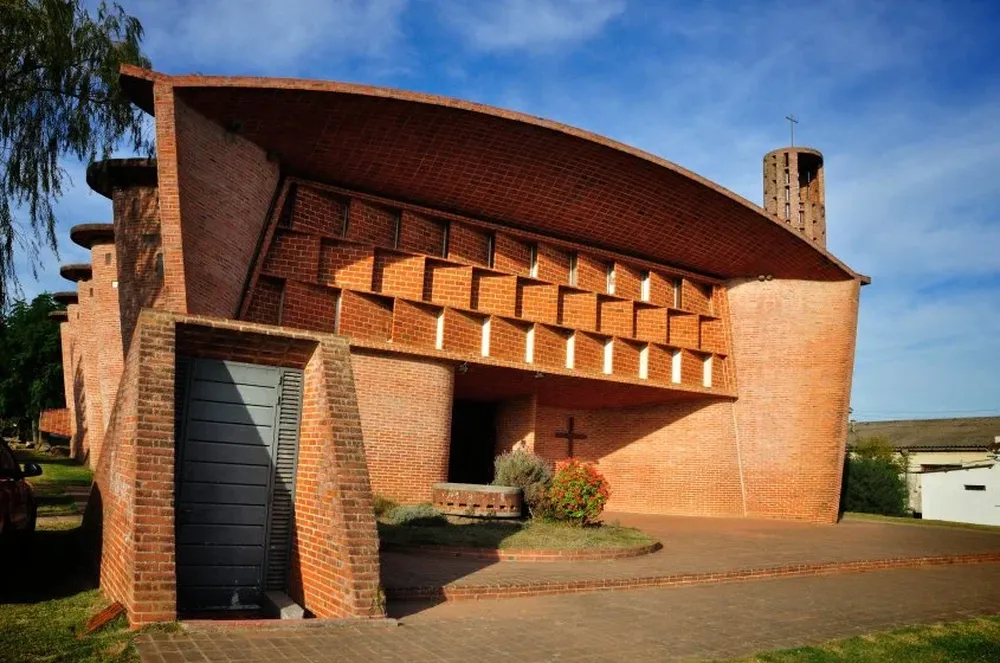 Iglesia de Cristo Obrero, en Atlántida
