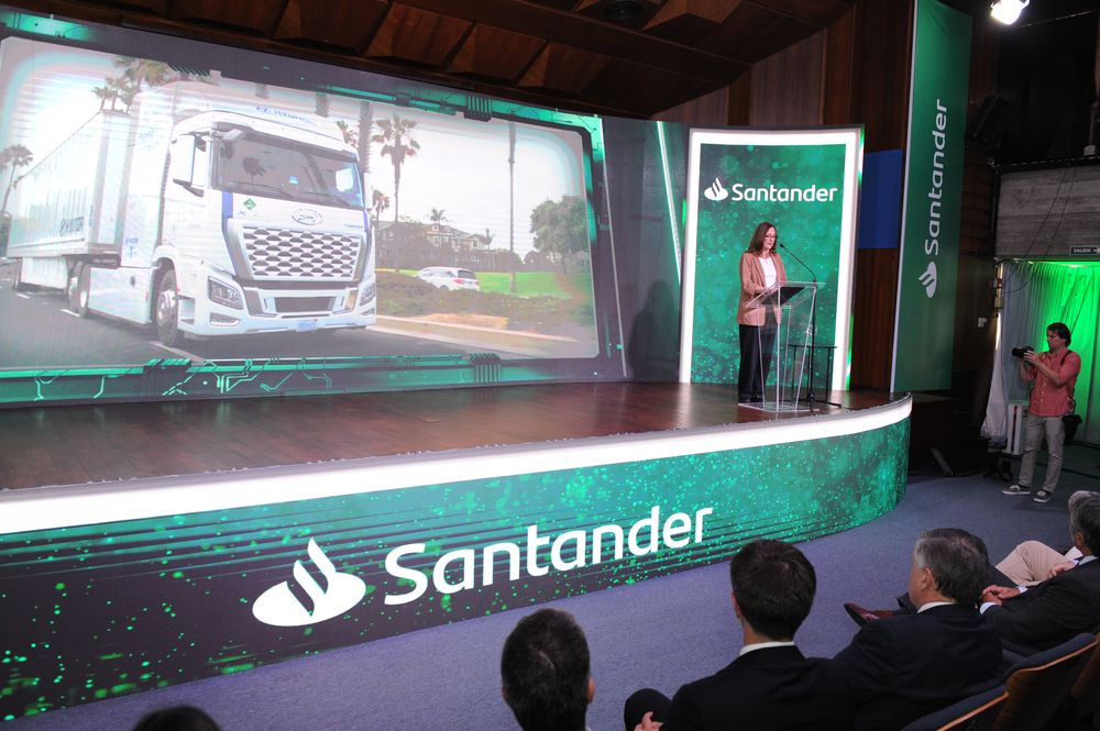 El proyecto Kahirós fue presentado ayer por la ministra de Industria, Energía y Minería, Elisa Facio