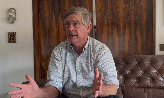 Sobreseimiento a Besozzi: hizo favores pero no pidió algo indebido a cambio, generó empleo y se siguieron procedimientos ordinarios