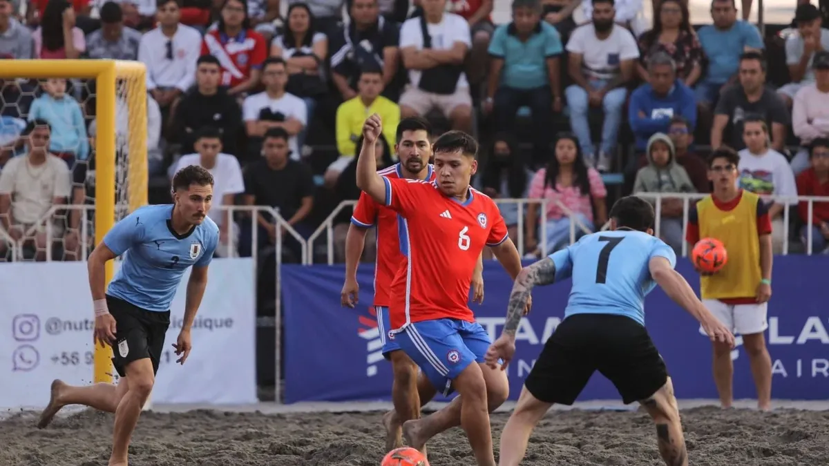 Brutal batalla campal de la selección de fútbol playa de Uruguay contra  hinchas chilenos