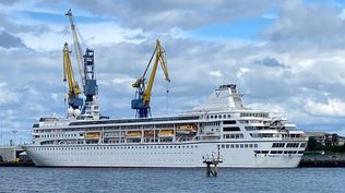 Estaba previsto que el Odyssey, de Villa Vie Residences, empezara a navegar el 30 de mayo.