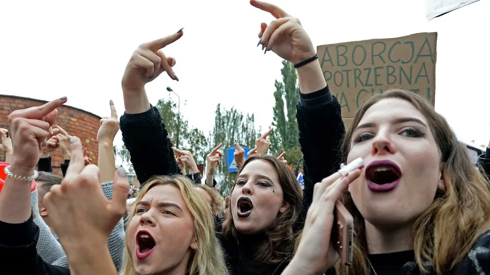 Cuando el Ejecutivo ratificó en 2021 la restrictiva reforma al aborto, se sucedieron protestas multitudinarias durante semanas.