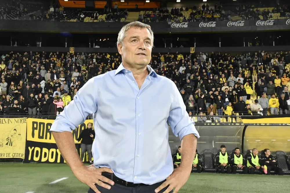 Aguirre eligió a Mozzo como nuevo DT de la Tercera división manya