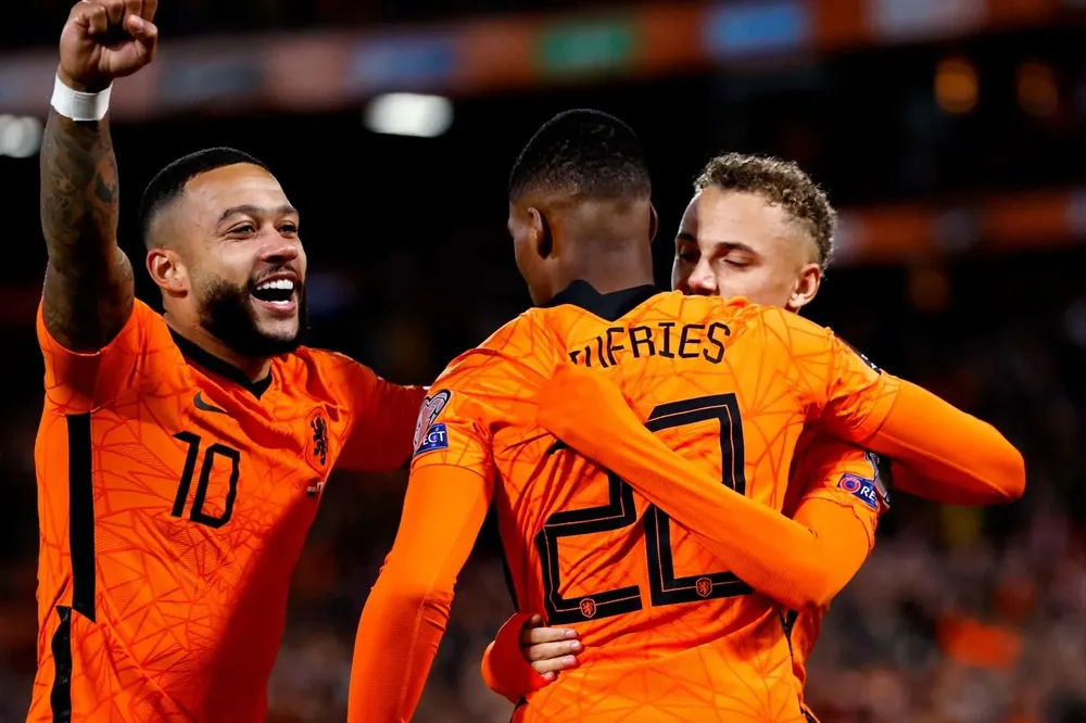 Países Bajos debuta en el Mundial