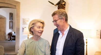 Von der Leyen y Núñez Feijóo se reúnen en Santiago de Compostela para hablar sobre le Ley de Amnistía