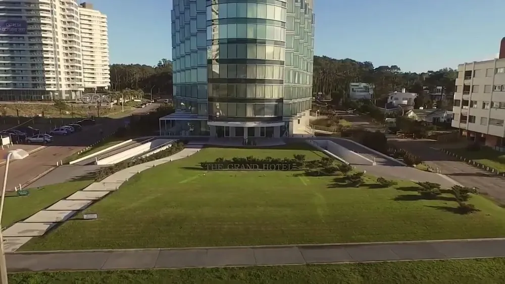 The Grand Hotel, en Punta del Este, decidió cerrar en febrero