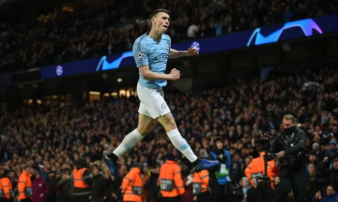 Manchester City aplastó al Shalke: le ganó 7-0