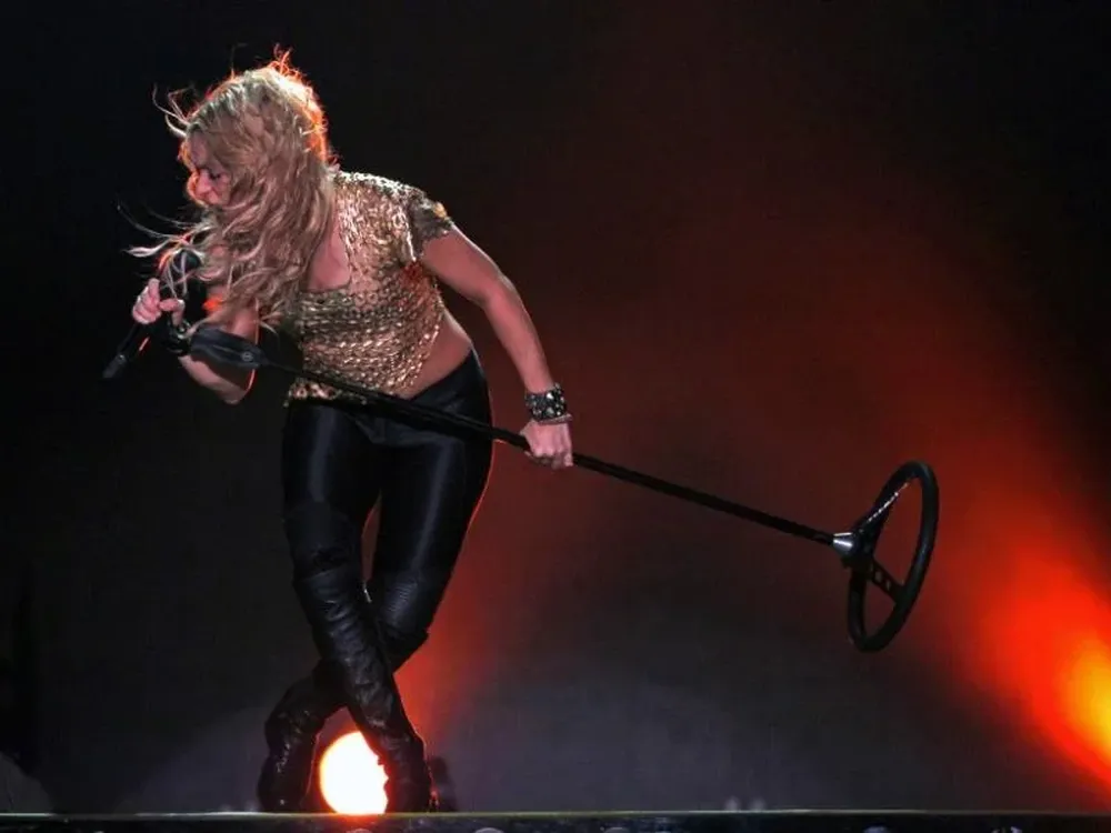 Shakira hizo mover al público de Asunción