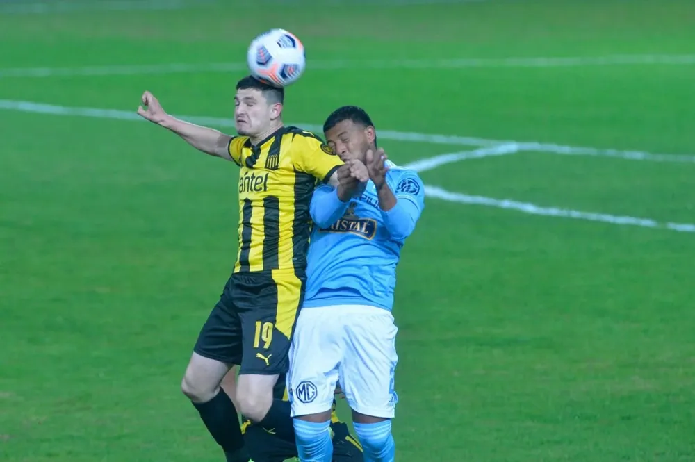 Agustín Álvarez Martinez jugó un partido especial ante Sporting Cristal