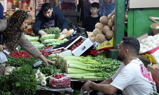 La inflación y la pérdida de empleos agravan la crisis en Irán.