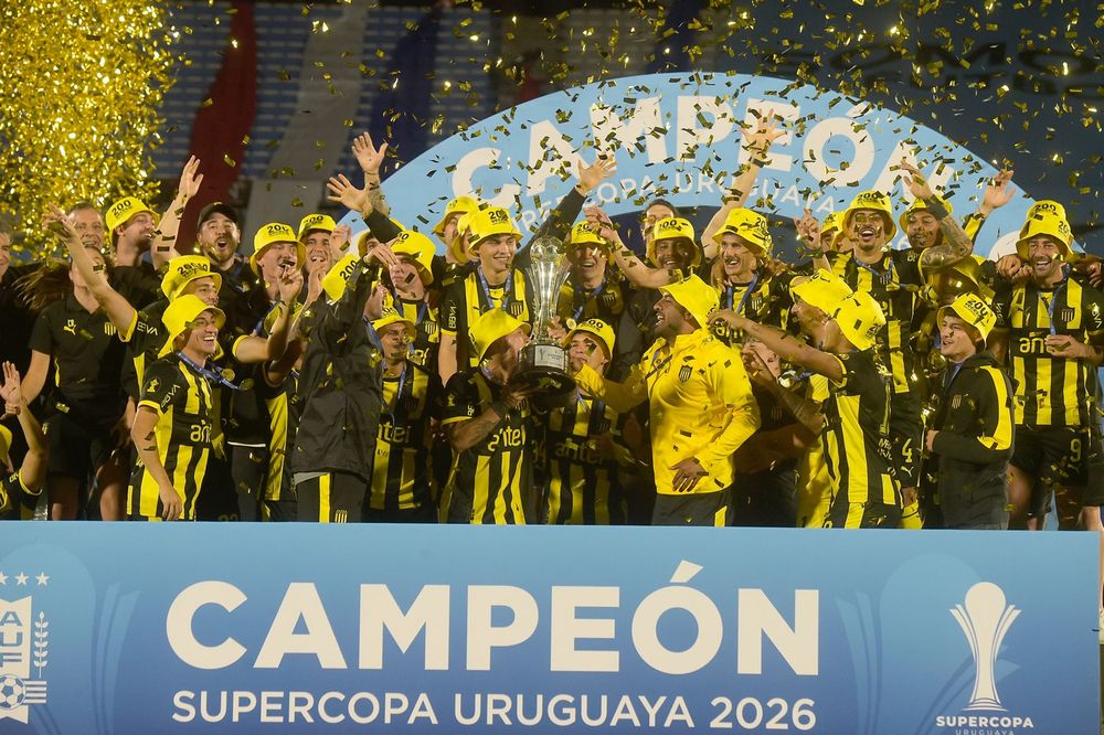 Peñarol campeón de la Supercopa Uruguaya