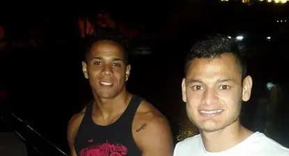 Tarragona y Ruiz Díaz en un puente sobre el lago Bnachii