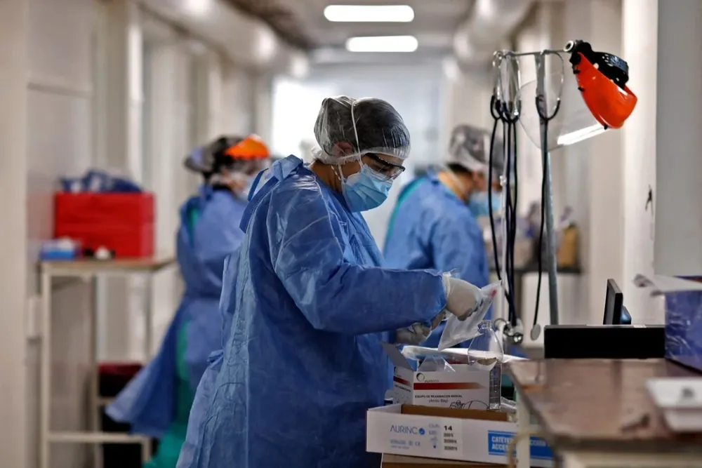 El promedio de fallecimeinto por Covid aumentó a 80.4 años en el 2022