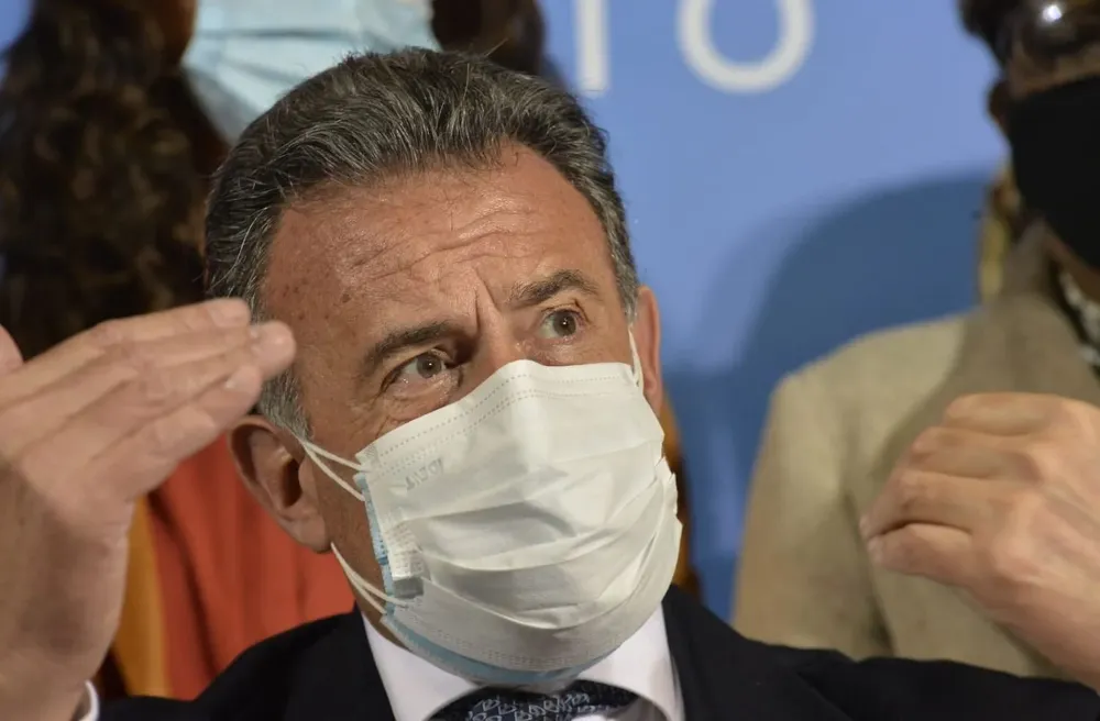 Daniel Salinas, ministro de Salud Pública