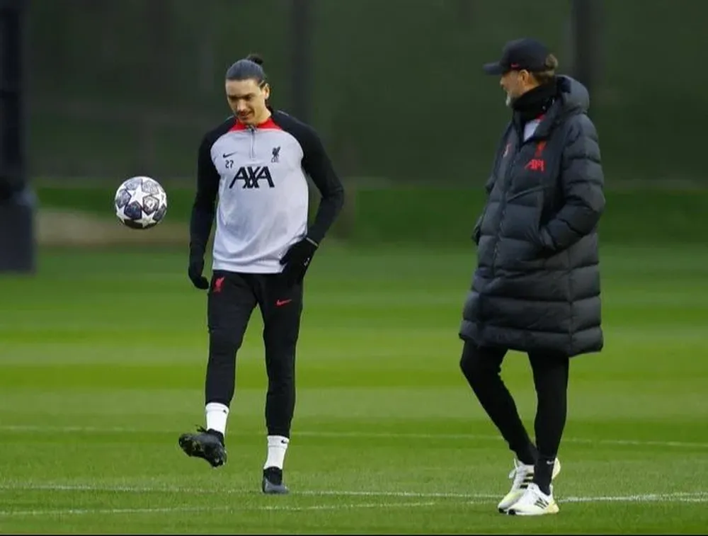 Darwin se prepara para jugar el fin de semana con Liverpool