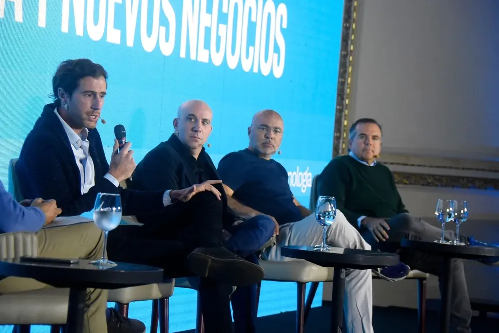 Tomás Roggio, Damián Voltes, Andrés Cerisola y Martín Guerra
