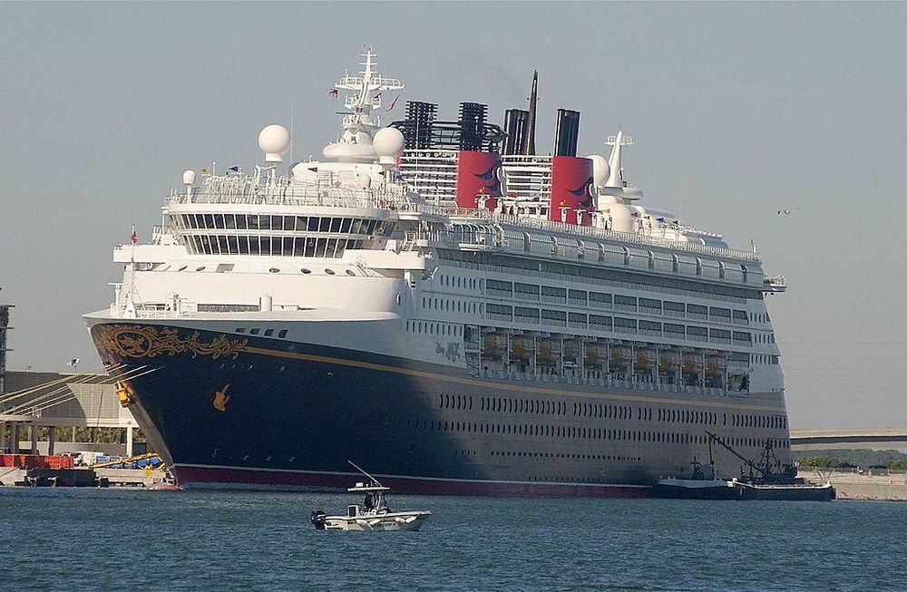 El incidente ocurrió el último día del crucero, y posteriormente el barco regresó a puerto en Florida.