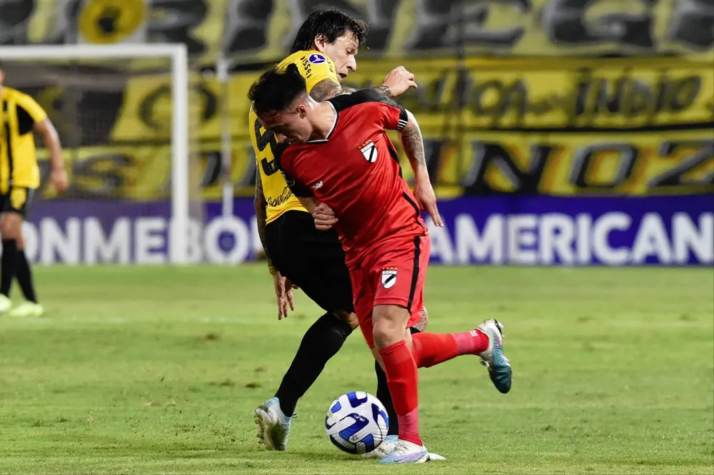 Franco González de Danubio ante Guaraní