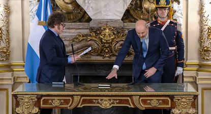 Javier Milei junto a Federico Sturzenegger.