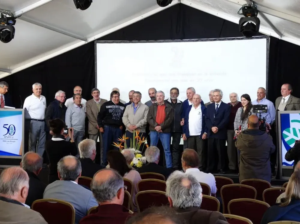 Un reconocimiento para los funcionarios que forjaron la estación experimental INIA Las Brujas