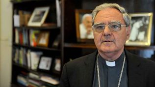 La Iglesia pidió al Gobierno que se repartan los alimentos a los comedores.