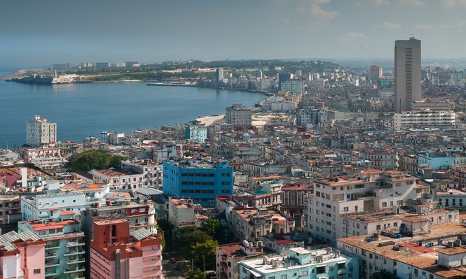 Preocupación en EEUU: un informe muestra nuevas estaciones de espionaje electrónico en Cuba vinculadas a China