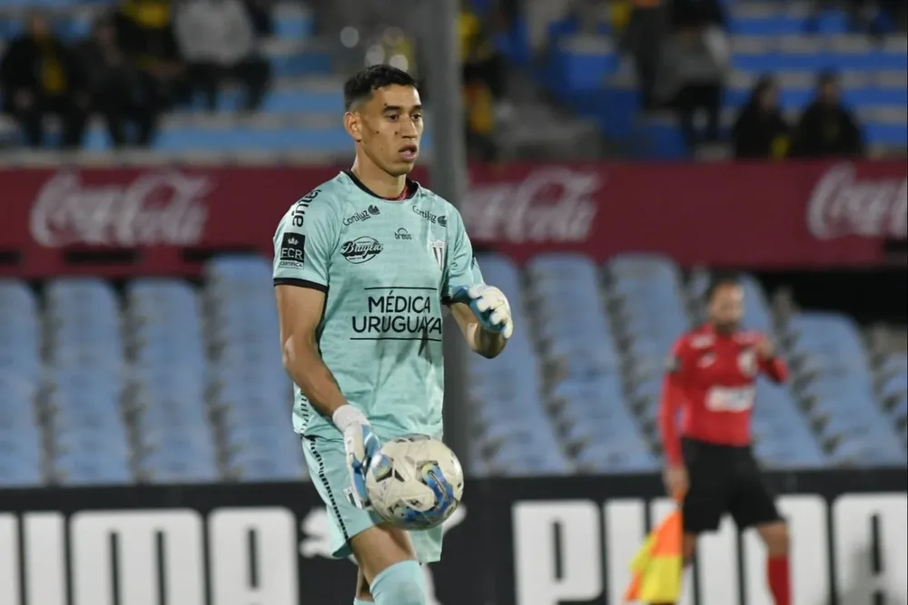 Jhonny Da Silva, golero de La Luz