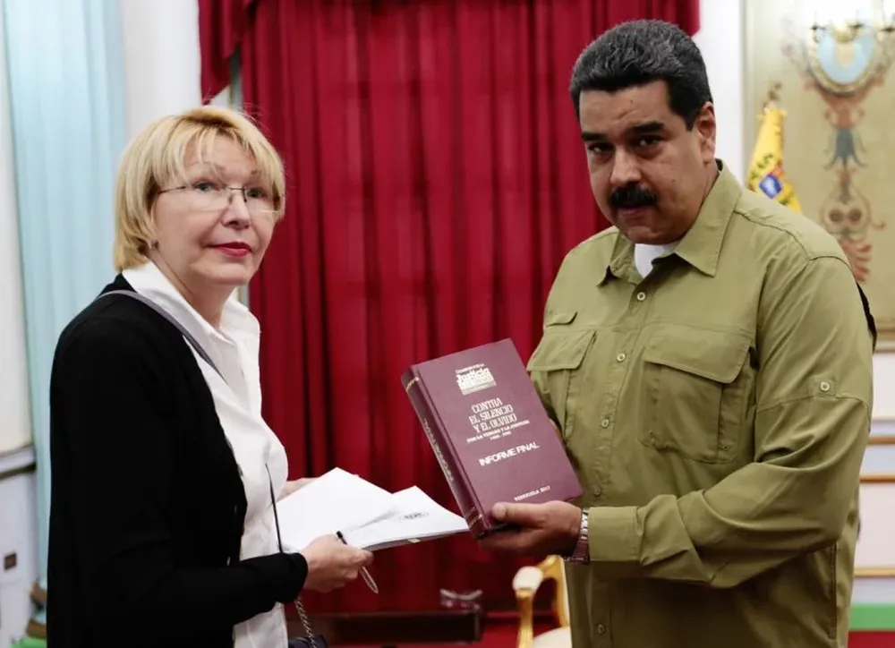 Luisa Ortega y Nicolás Maduro