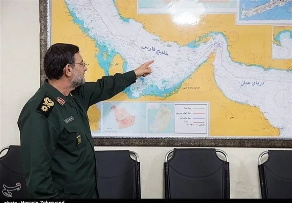 El comandante de la Guardia Revolucionaria Alí Reza Tangsiri afirmó que Estados Unidos y sus aliados alientan la “iranofobia” para justificar su presencia en la región.