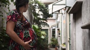 América Latina sigue presentando altos índices de embarazo adolescente, especialmente en comunidades indígenas, rurales y de bajos recursos.
